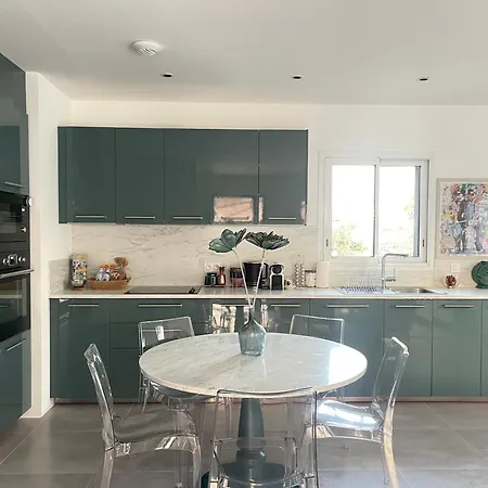 Villa Mitoyenne De Standing Proche De Toutes Commodites A Ghisonaccia Esterno foto